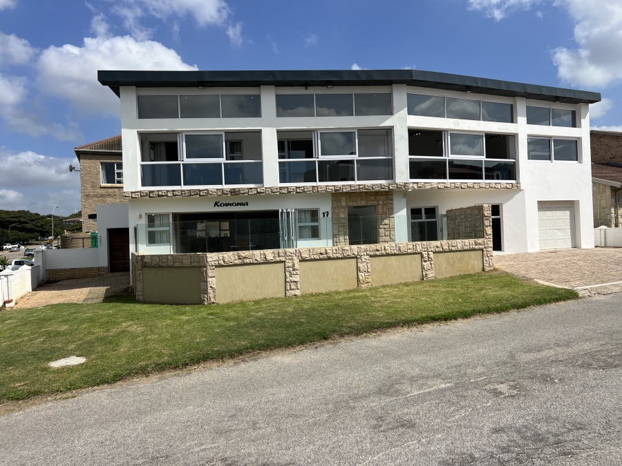 5 Bedroom Property for Sale in Ferreira Town Eastern Cape